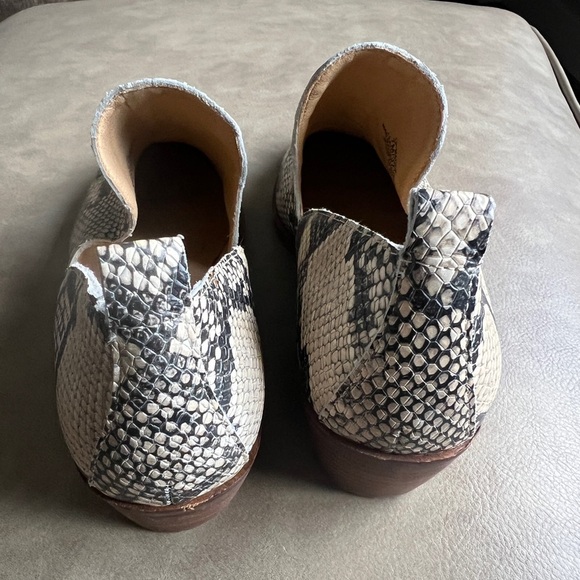 Lucky Brand Macce Snake Print Leather Ankle Booties Women’s Size 7M NEW - Picture 6 of 8